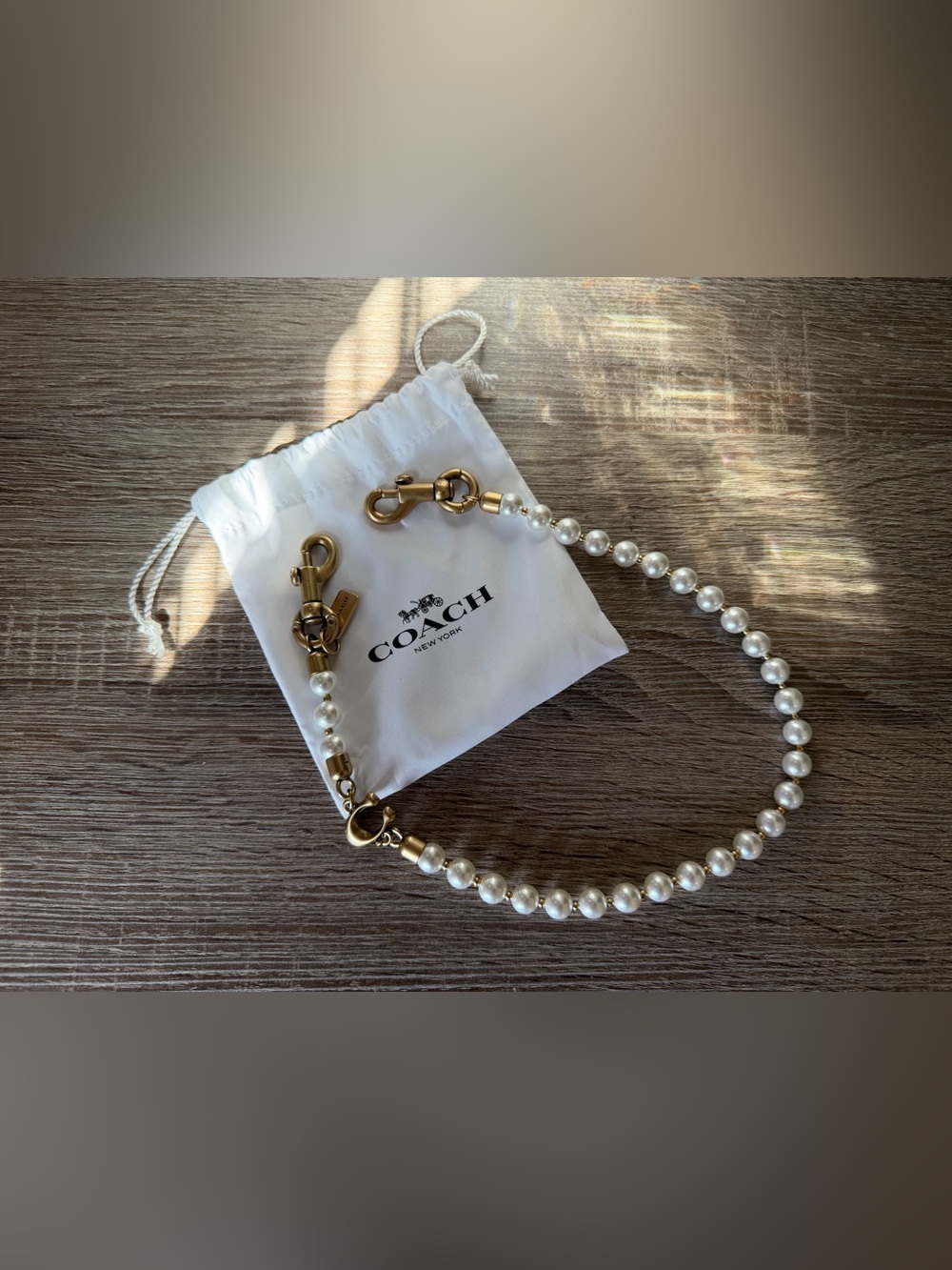 COACH Short Pearl Strap- Brass/Chalk